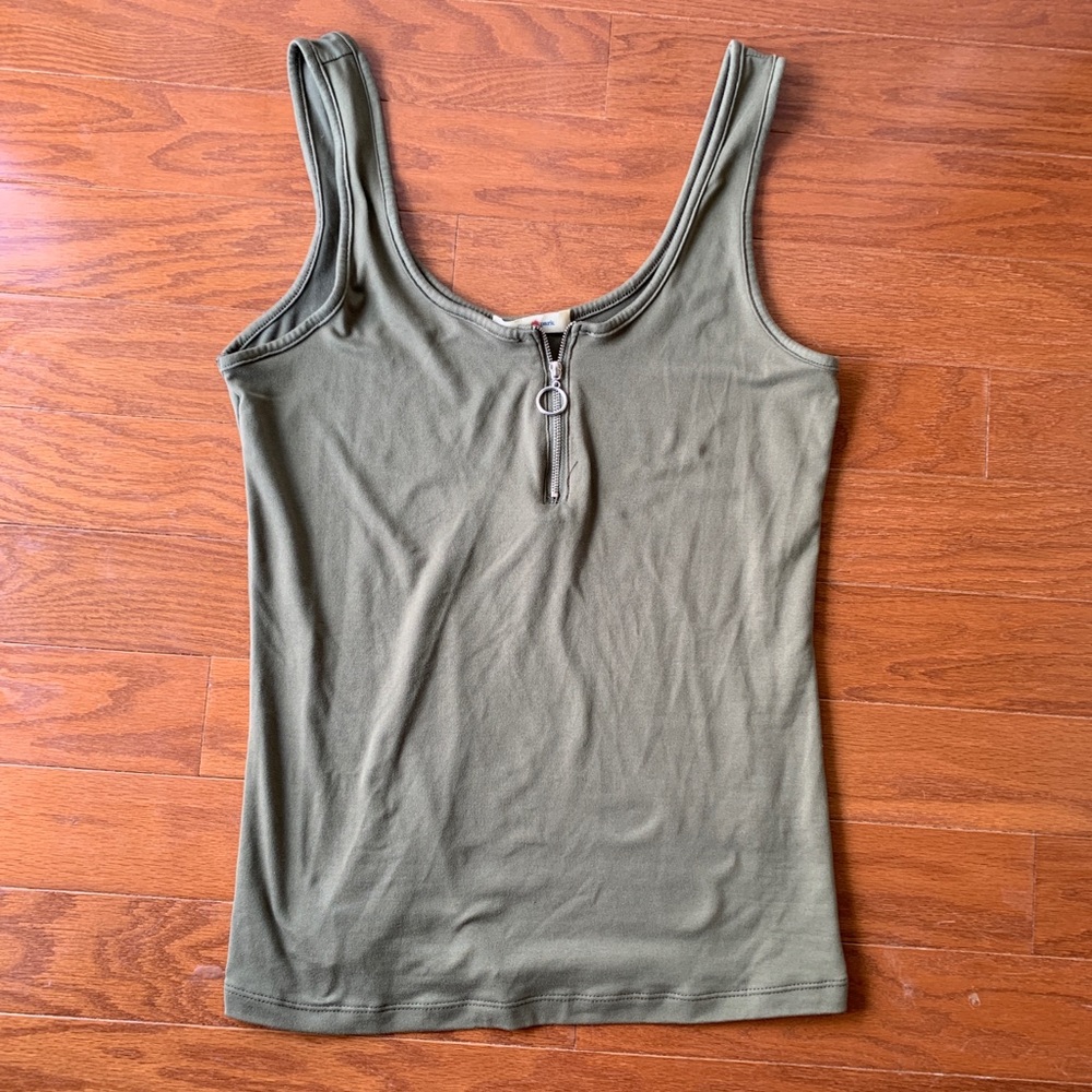 Wishful Park Tank